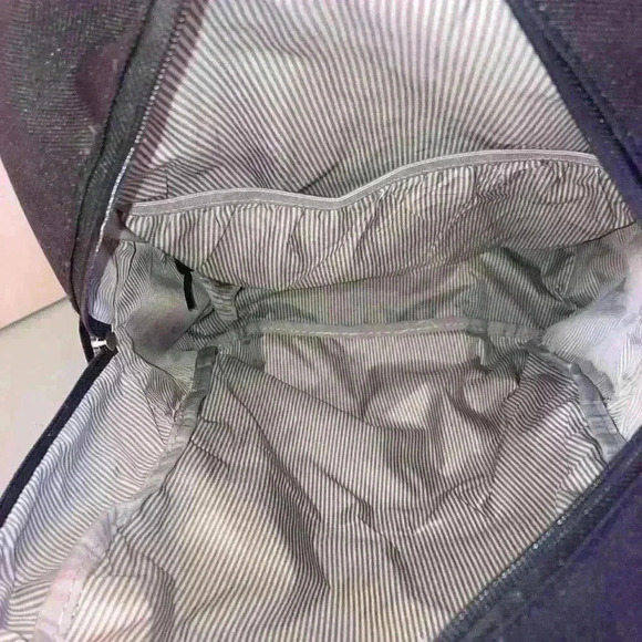 Loungefly x Pokemon Pikachu Extremely Rare Black Backpack Laptop Storage - Picture 7 of 9